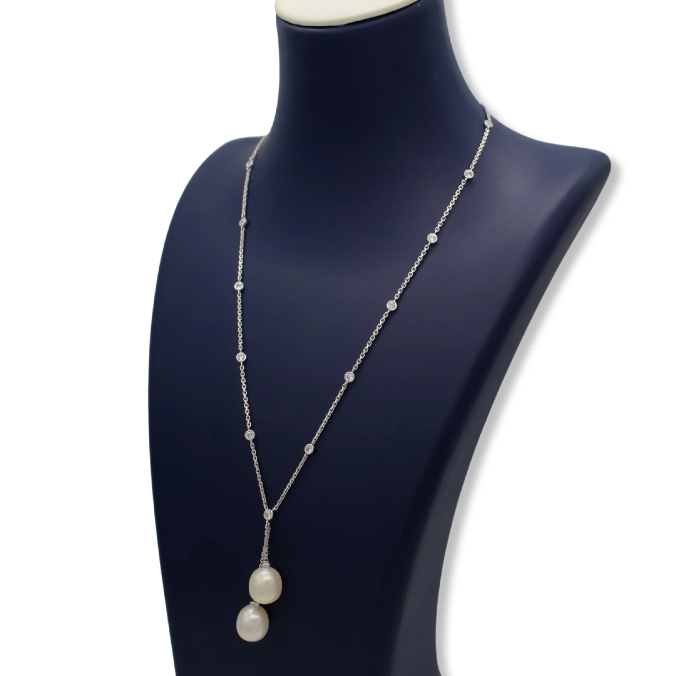 Women’s Pearl Necklace In 18K White Gold - Image 4